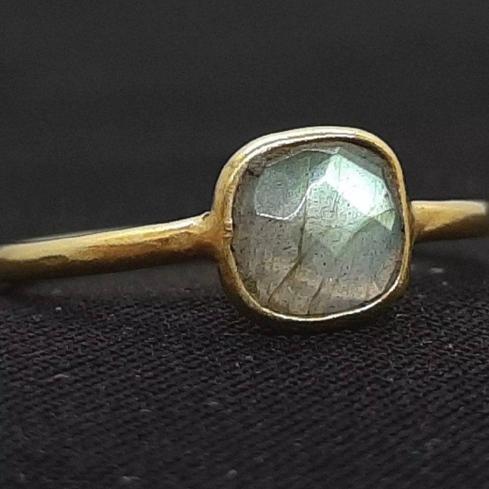 14k .925 💯% Genuine WORLD CLASS  Square cut labradorite 1.25ct ring. - Picture 4 of 11